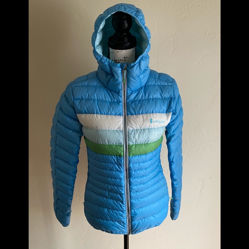 Cotopaxi Women’s Fuego Hooded Down Jacket